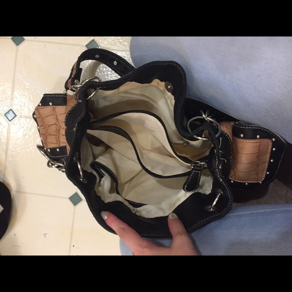 Cross handbag - Picture 2 of 2